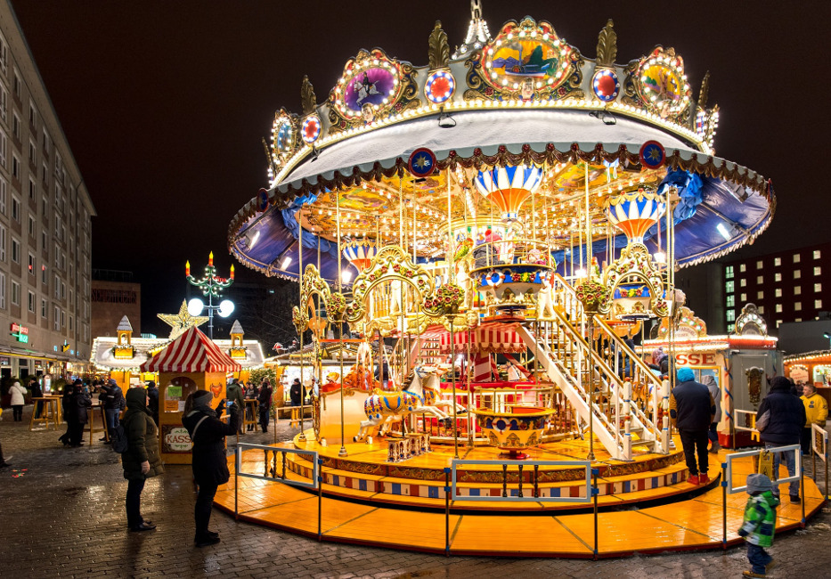 Karussel Weihnachtsmarkt
